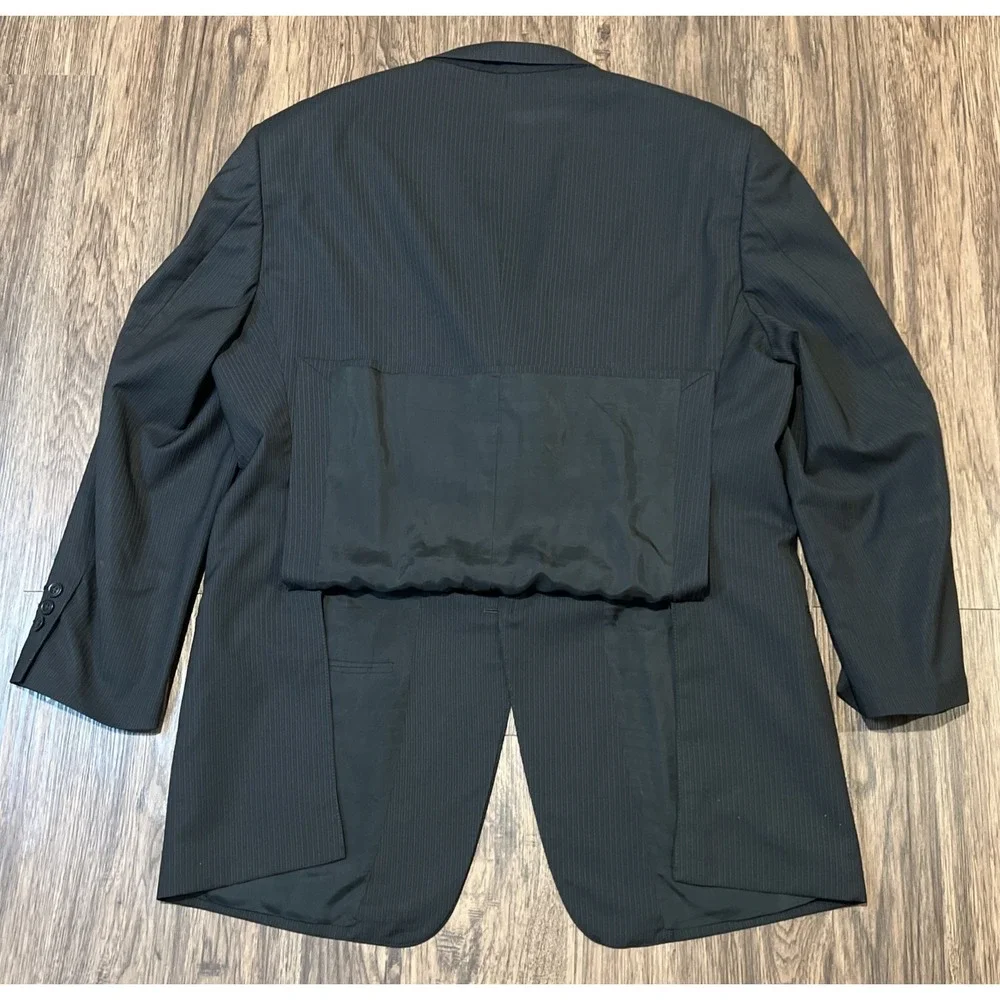 Armani Collezioni Wool Blazer 3-Button  In Pin Black Size 48L Italy